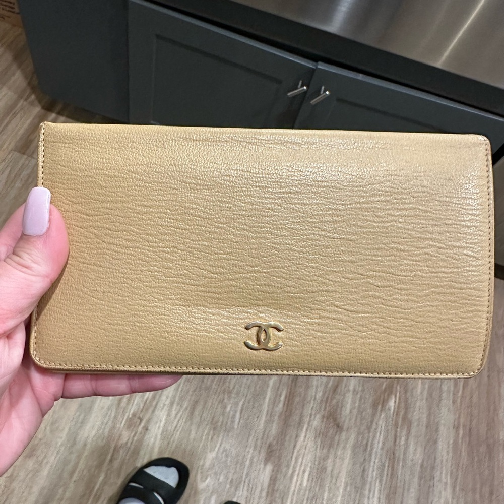 CHANEL Beige/Tan Leather Wallet with CC Logo